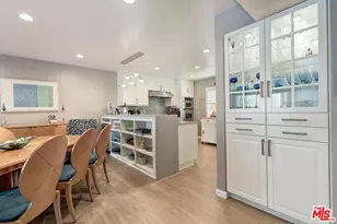 13121 Mindanao Wy, Marina del Rey, CA 90292 - Photo 9