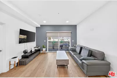 820 S Wilton Pl #201, Los Angeles, CA 90005 - Photo 11