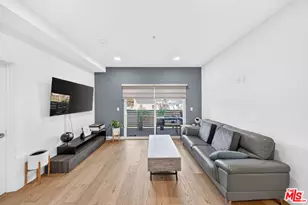 820 S Wilton Pl, Los Angeles, CA 90005 - Photo 11
