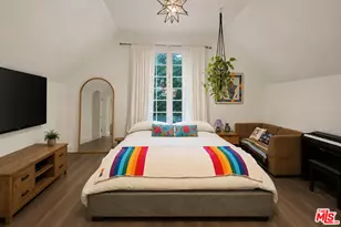 29105 Old Mill Creek Ln, Agoura Hills, CA 91301 - Photo 23
