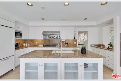 2430 Ranchgrove Dr, Westlake Village, CA 91361 - Photo 21
