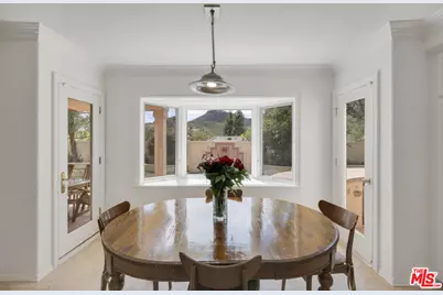 2430 Ranchgrove Dr, Westlake Village, CA 91361 - Photo 19