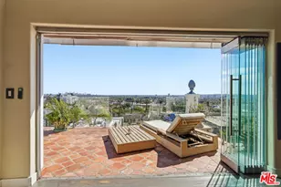 8237 Roxbury Rd, Los Angeles, CA 90069 - Photo 31