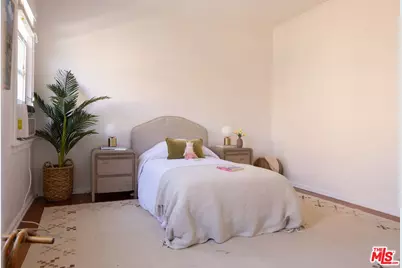 5100 Monte Vista St, Los Angeles, CA 90042 - Photo 15