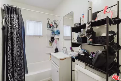 619 E 87th St, Los Angeles, CA 90002 - Photo 15