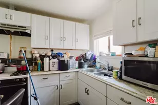 619 E 87th St, Los Angeles, CA 90002 - Photo 13