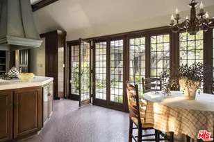 4934 Queen Florence Ln, Woodland Hills, CA 91364 - Photo 21