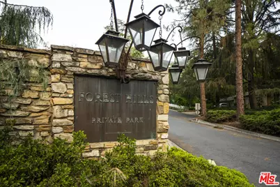 4934 Queen Florence Ln, Woodland Hills, CA 91364 - Photo 59