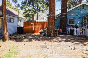 813 E Mountain View Blvd, Big Bear City, CA 92314 - Photo 3