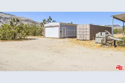 55626 Pipes Canyon Rd, Yucca Valley, CA 92284 - Photo 57