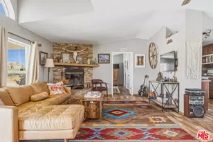 55616 Pipes Canyon Rd, Yucca Valley, CA 92284 - Photo 7