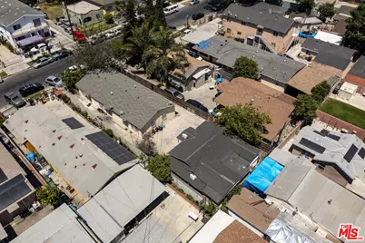1318 E 59th Pl, Los Angeles, CA 90001 - Photo 7