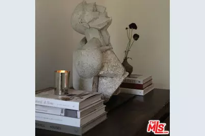 1168 N Doheny Dr, Los Angeles, CA 90069 - Photo 17