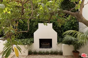 1168 N Doheny Dr, Los Angeles, CA 90069 - Photo 35