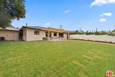 974 La Canada Verdugo Rd, Pasadena, CA 91103 - Photo 27