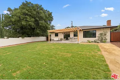 974 La Canada Verdugo Rd, Pasadena, CA 91103 - Photo 29