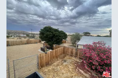 61750 Desert Air Rd, Joshua Tree, CA 92252 - Photo 3