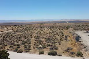 93 W Ave F-4, Lancaster, CA 93536 - Photo 1