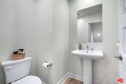1002 Sage Ln, Gardena, CA 90247 - Photo 7