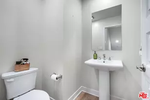 1002 Sage Ln, Gardena, CA 90247 - Photo 7
