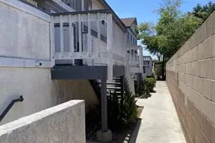 14621 S Berendo Ave, Gardena, CA 90247 - Photo 3
