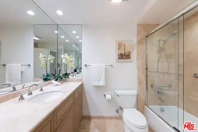 17158 Clemons Dr, Encino, CA 91436 - Photo 31