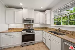 10900 Whitaker Ave, Granada Hills, CA 91344 - Photo 19