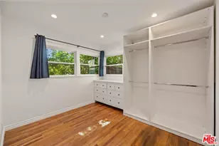 10900 Whitaker Ave, Granada Hills, CA 91344 - Photo 21