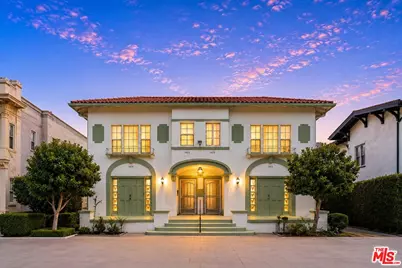 1404 S Van Ness Ave, Los Angeles, CA 90019 - Photo 1