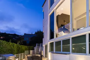 9274 Sierra Mar, Los Angeles, CA 90069 - Photo 19
