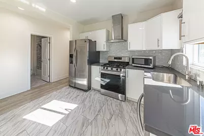 801 N Alexandria Ave, Los Angeles, CA 90029 - Photo 49