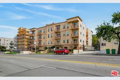 956 S Wilton Pl #201, Los Angeles, CA 90019 - Photo 1