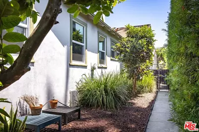5100 Monte Vista St, Los Angeles, CA 90042 - Photo 19