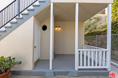 34 Dudley Ave, Venice, CA 90291 - Photo 3