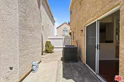 8755 Cedar St, Bellflower, CA 90706 - Photo 13
