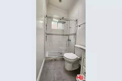 2127 Vine St, Los Angeles, CA 90068 - Photo 37