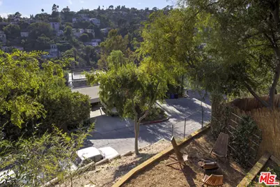 459 Dustin Dr, Los Angeles, CA 90065 - Photo 33