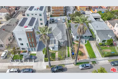 1293 W 36th St, Los Angeles, CA 90007 - Photo 3