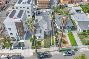 1293 W 36th St, Los Angeles, CA 90007 - Photo 3