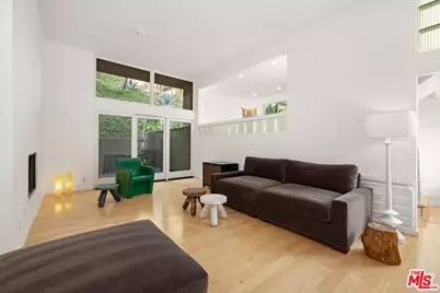 2641 Rinconia Dr, Los Angeles, CA 90068 - Photo 7