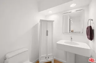 2641 Rinconia Dr, Los Angeles, CA 90068 - Photo 17