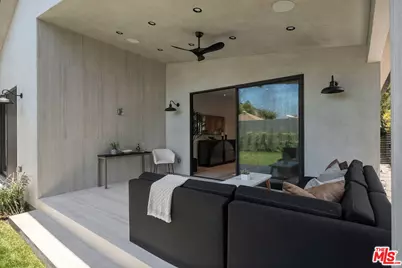 2725 Midvale Ave, Los Angeles, CA 90064 - Photo 37