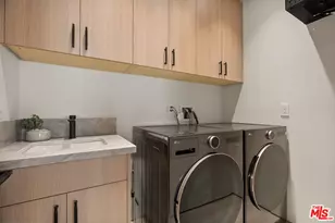 2725 Midvale Ave, Los Angeles, CA 90064 - Photo 23