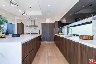 489 S Willaman Dr, Los Angeles, CA 90048 - Photo 13