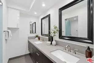 150 N Almont Dr, Beverly Hills, CA 90211 - Photo 9