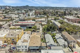 1069 N Oxford Ave, Los Angeles, CA 90029 - Photo 17