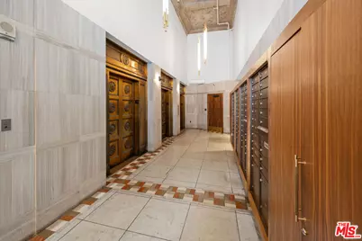 215 W 7th St #1404, Los Angeles, CA 90014 - Photo 31