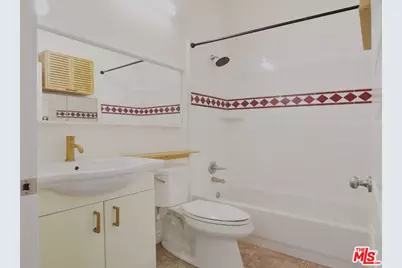 215 W 7th St #1404, Los Angeles, CA 90014 - Photo 25