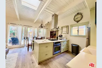 30 20th Ave, Venice, CA 90291 - Photo 11