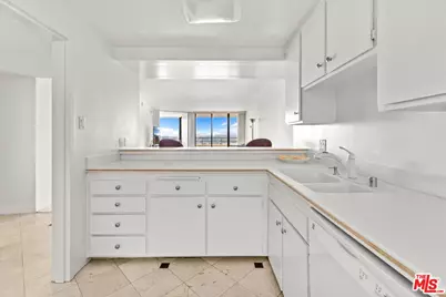 4316 Marina City Dr #1023, Marina del Rey, CA 90292 - Photo 5